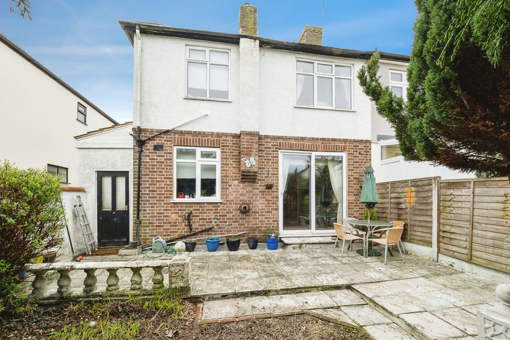 Property photo 3 of 40 Pbox-Img.Jpg