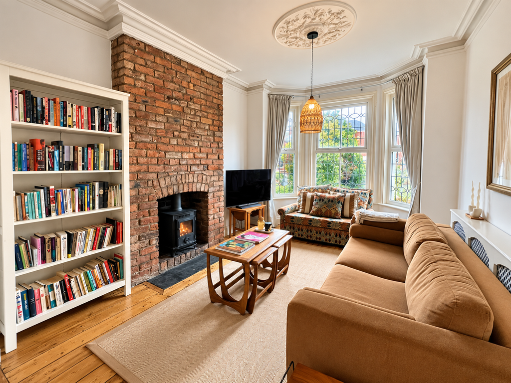 Property photo 2 of 34