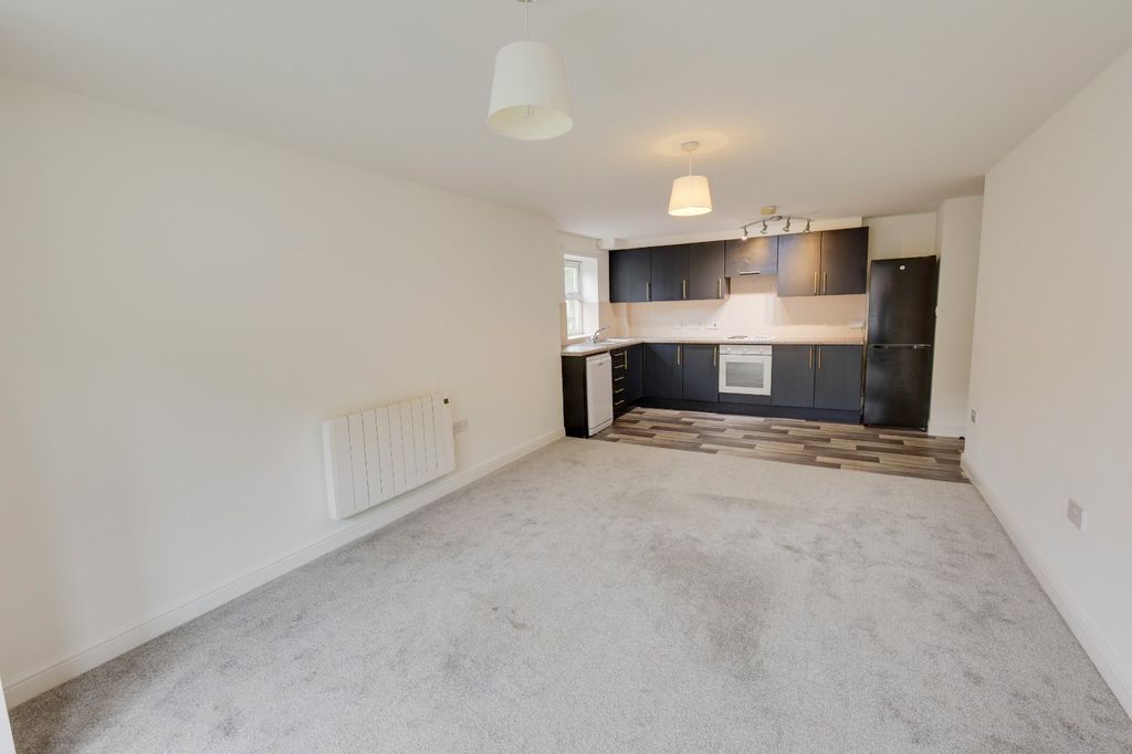 Property photo 3 of 12 Picture No. 27