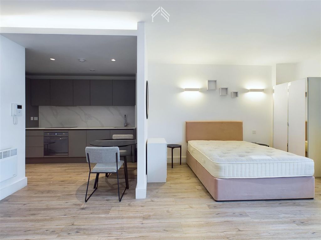 Property photo 2 of 6 Cam02700G0-Pr0118-Still001.Jpg