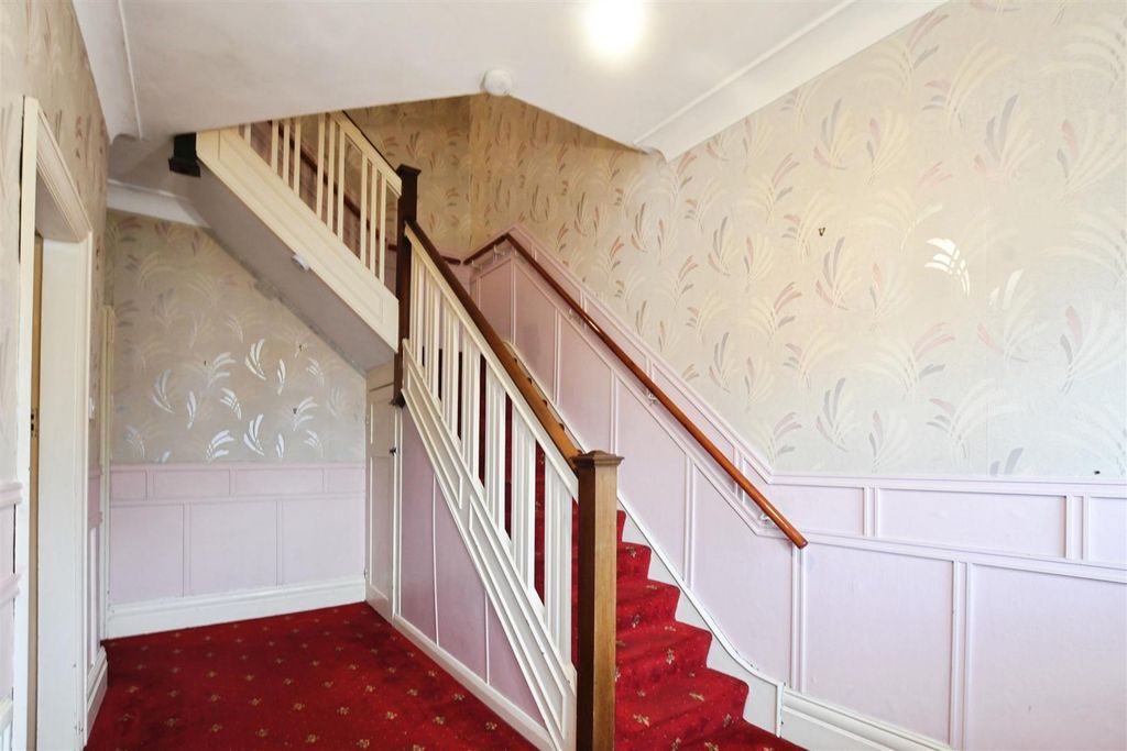 Property photo 3 of 26 Reception Hall