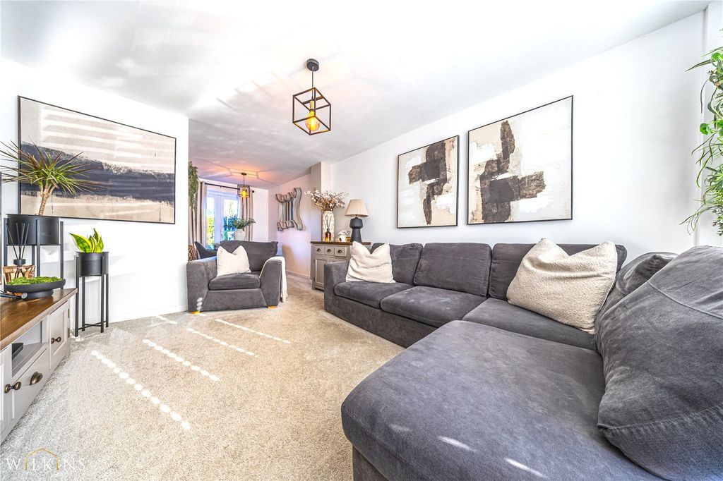 Property photo 3 of 25 Picture No. 01