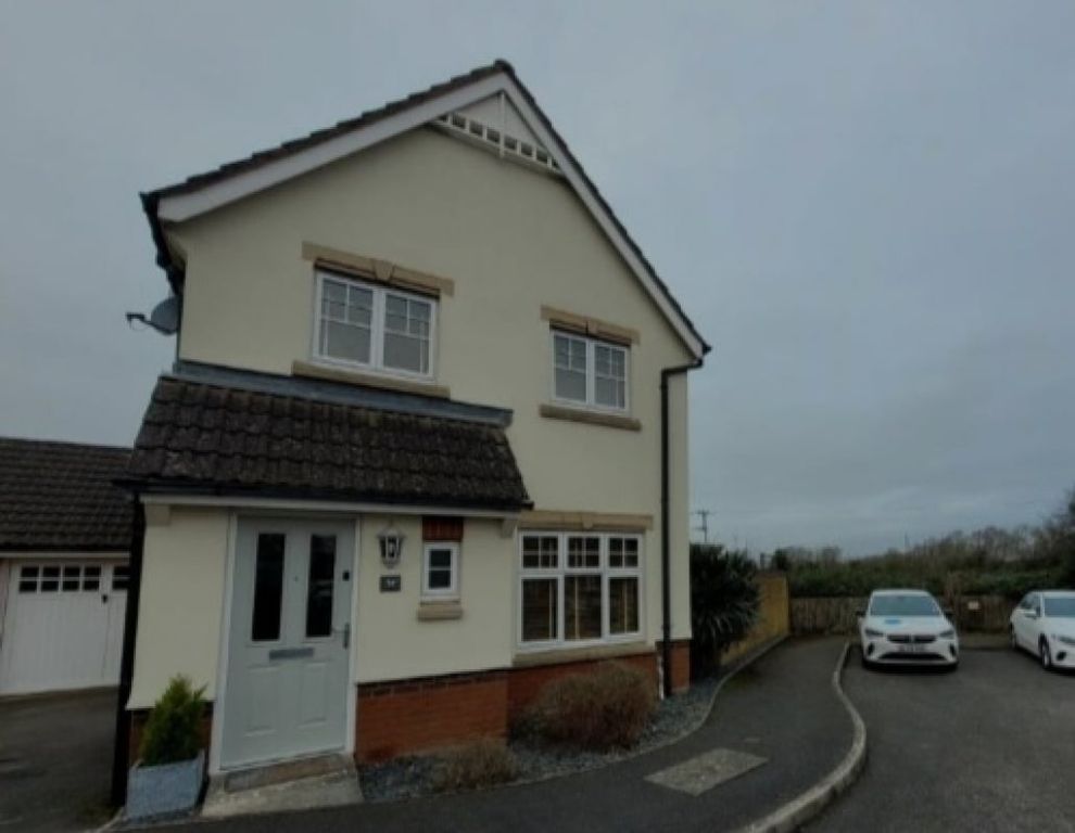 Property photo 1 of 19