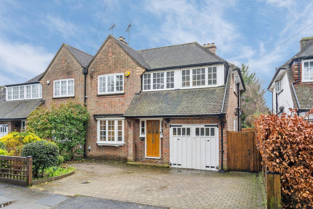 Property photo 1 of 25