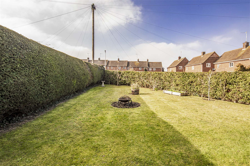 Property photo 3 of 13