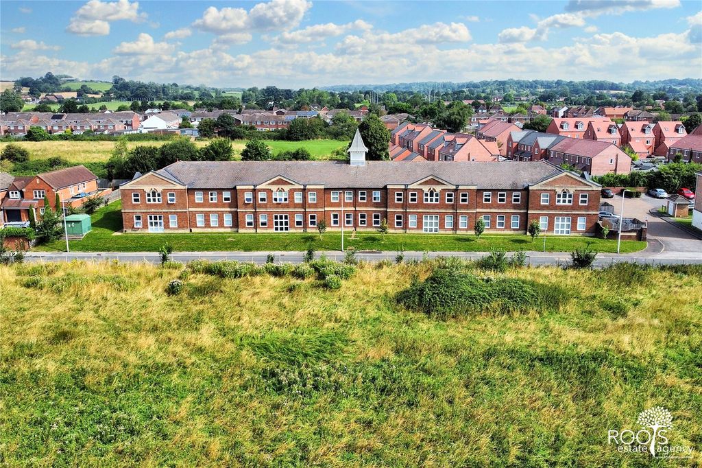 Property photo 1 of 9 Picture No. 03