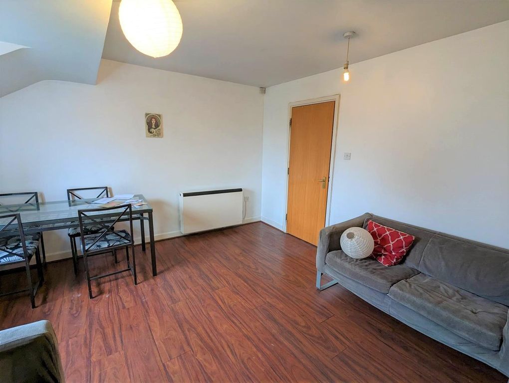 Property photo 3 of 8 331142146_559254512836464_8215007380118784749_N.Jp