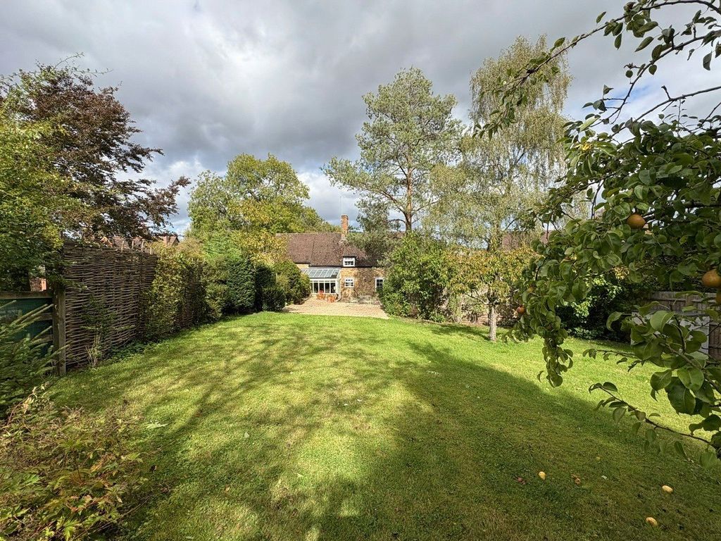 Property photo 2 of 41 Picture No. 63