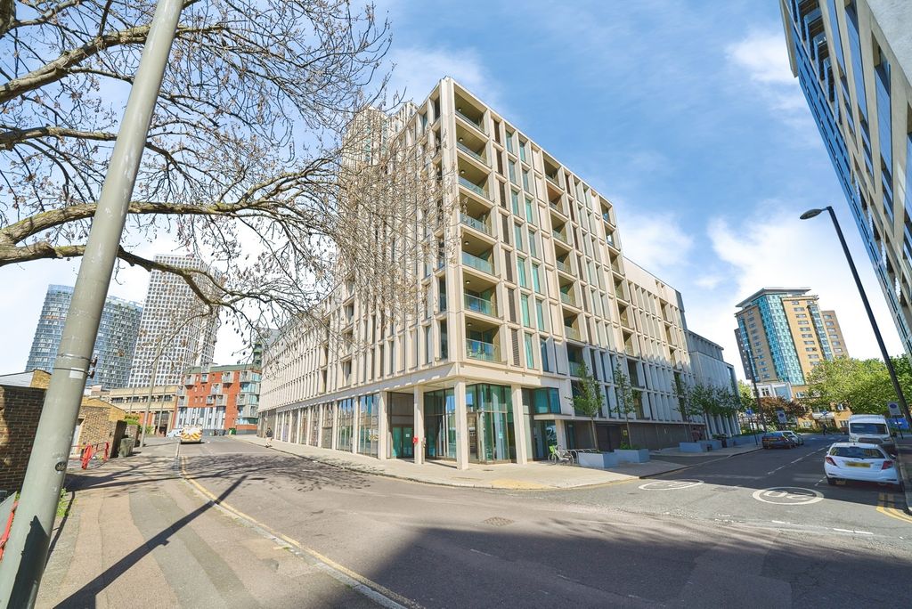 Property photo 1 of 19 Pbox-Img.Jpg