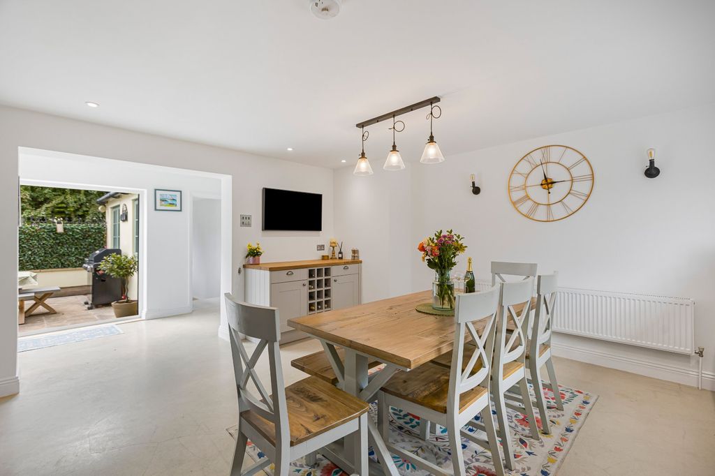 Property photo 3 of 30 Picture No. 28