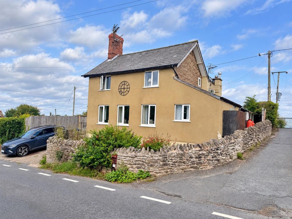 Property photo 1 of 15