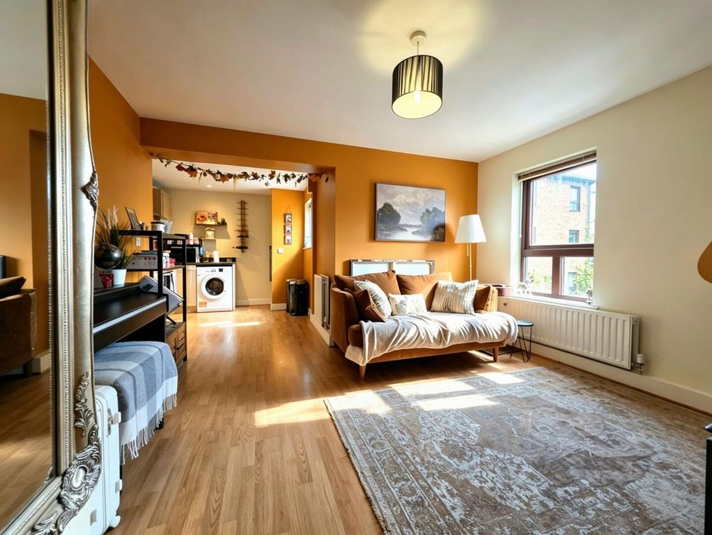 Property photo 3 of 13