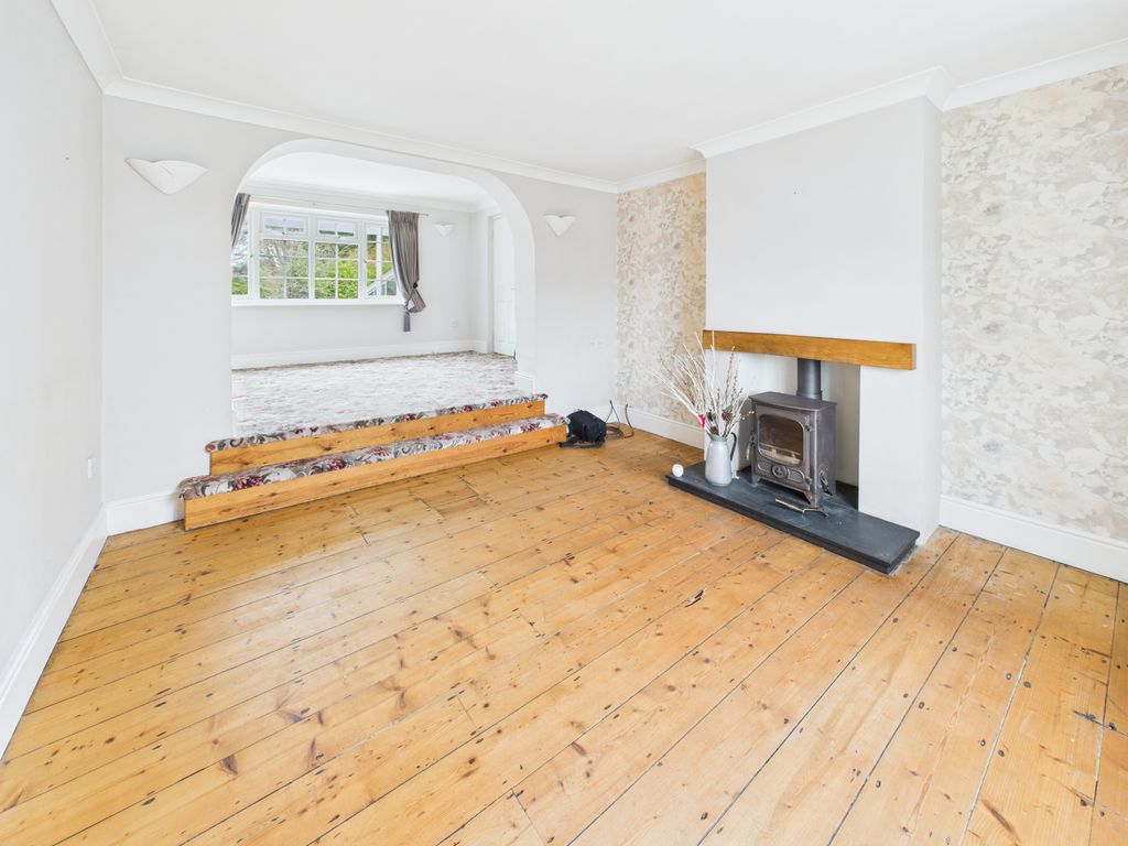 Property photo 3 of 25 Gallery