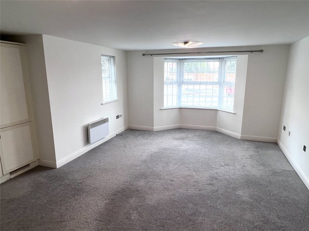 Property photo 2 of 8 Picture No. 02