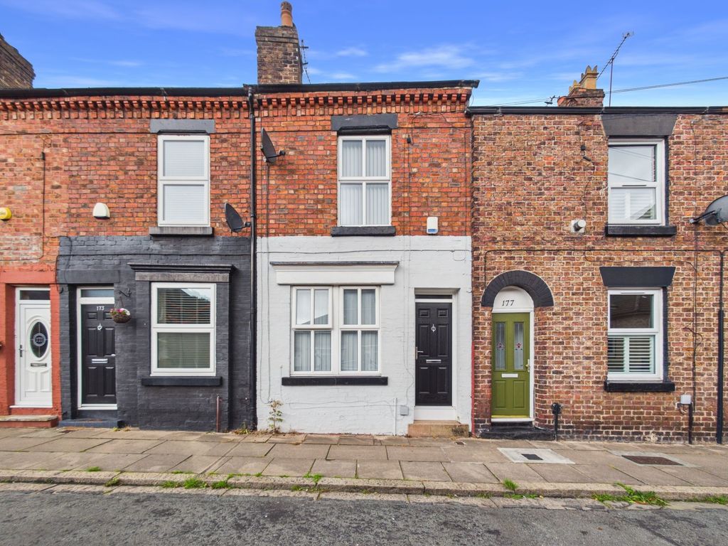 Property photo 1 of 16