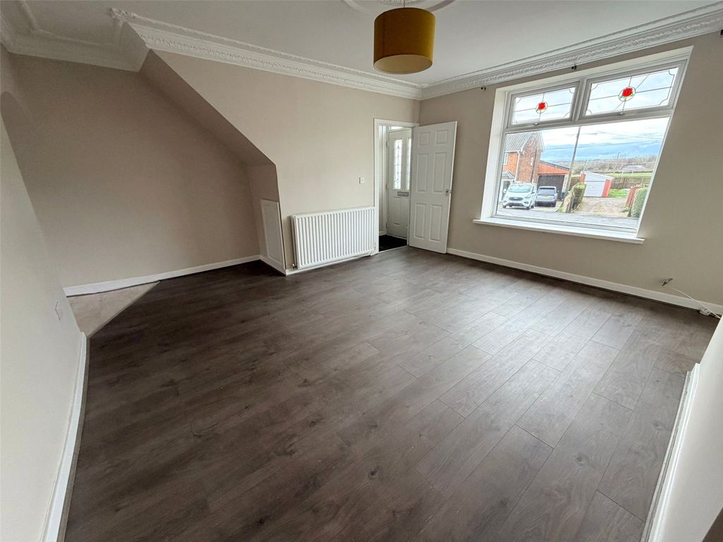 Property photo 3 of 11 Picture No. 04