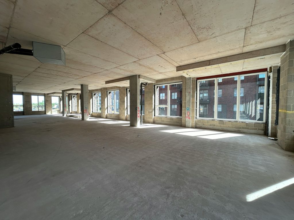 Property photo 2 of 13 Img_1077.Jpg