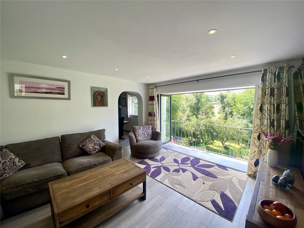 Property photo 1 of 30 Picture No. 22