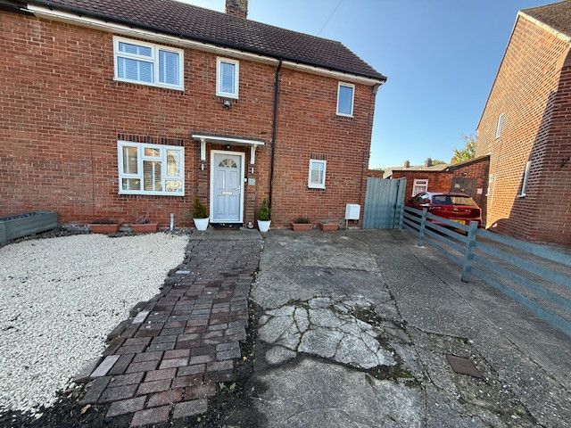 Property photo 2 of 28