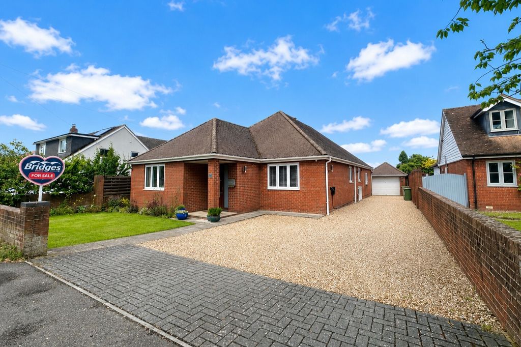 Property photo 1 of 19 Picture No. 28