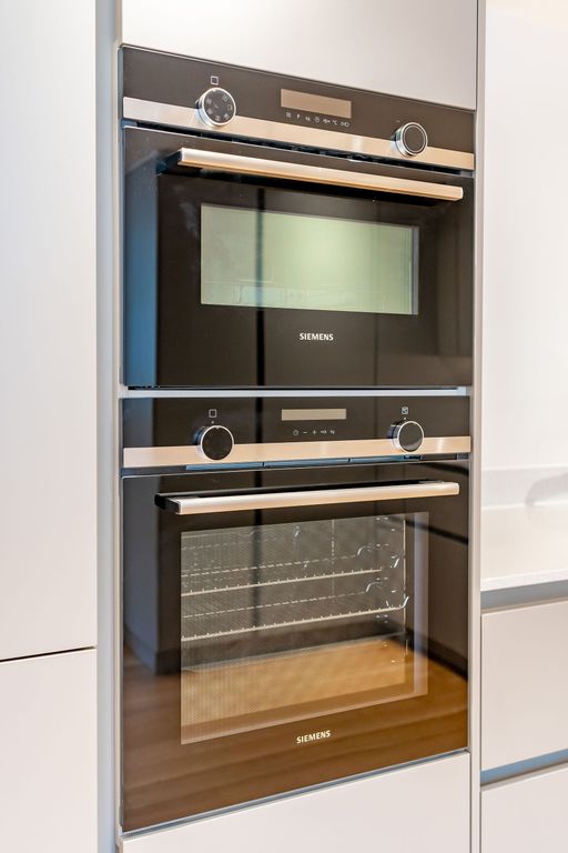 Additional image 7 of 2 bed flat for saleSassoon Grove, Edinburgh EH10