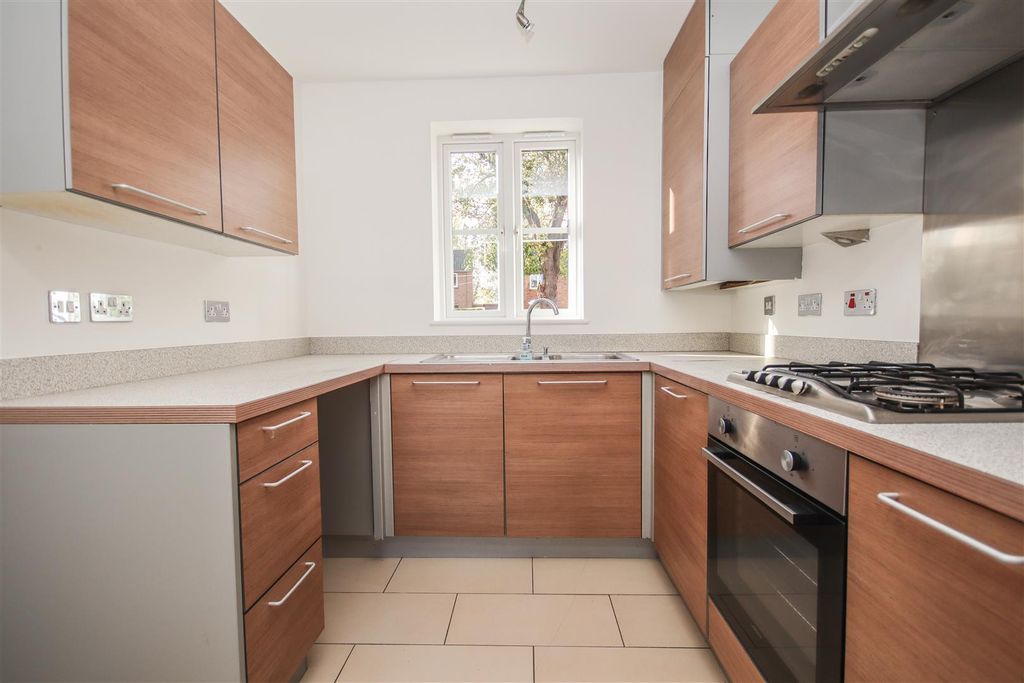 Property photo 3 of 16 Img_0425.Jpg