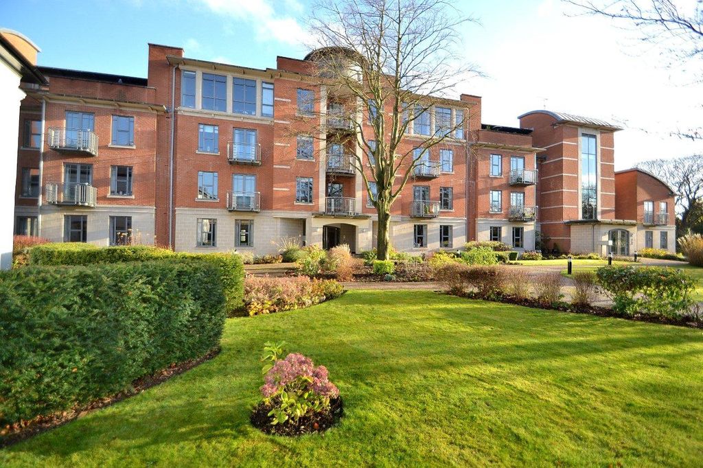 Property photo 1 of 14 Frontelevation1