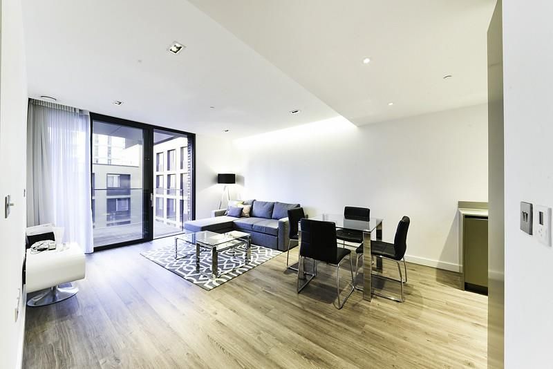 Property photo 1 of 17 Reception (Main)