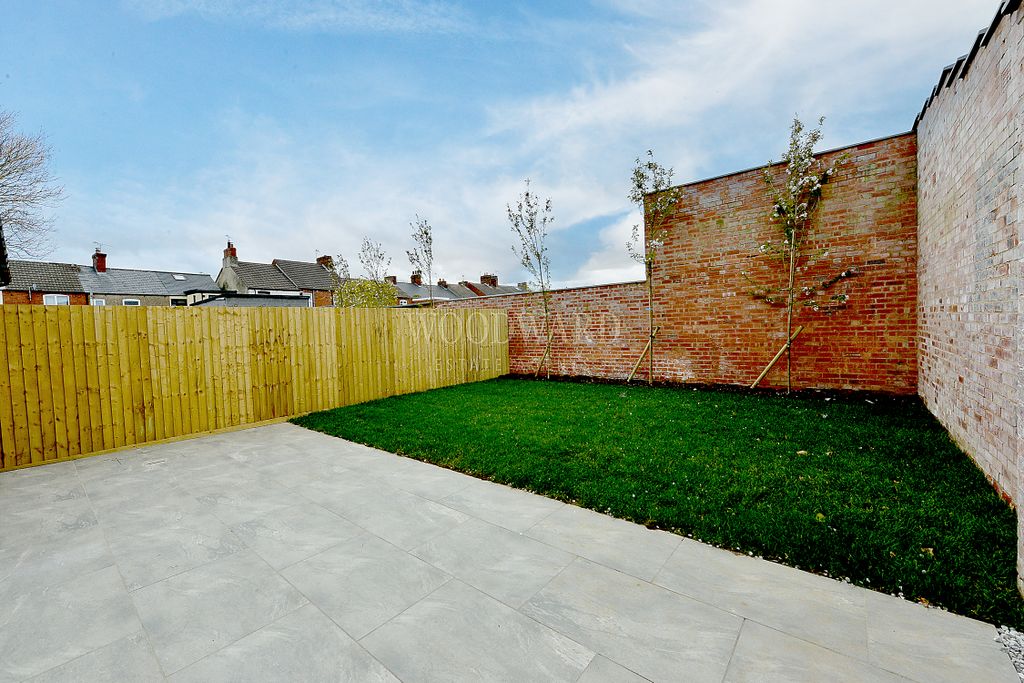 Property photo 2 of 14 Rear Garden