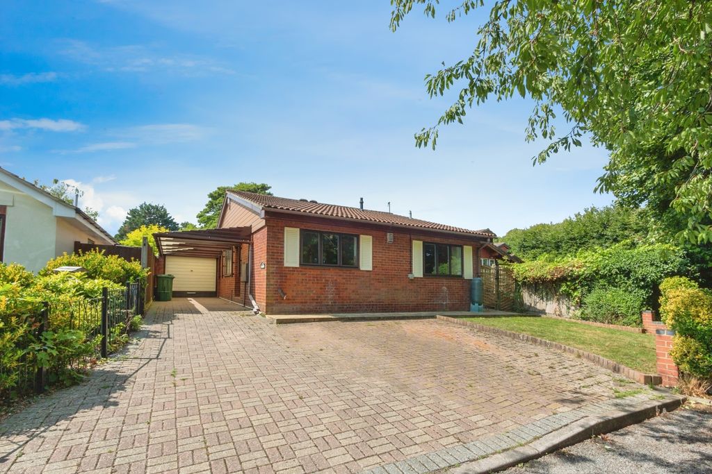 Property photo 1 of 17 Photo