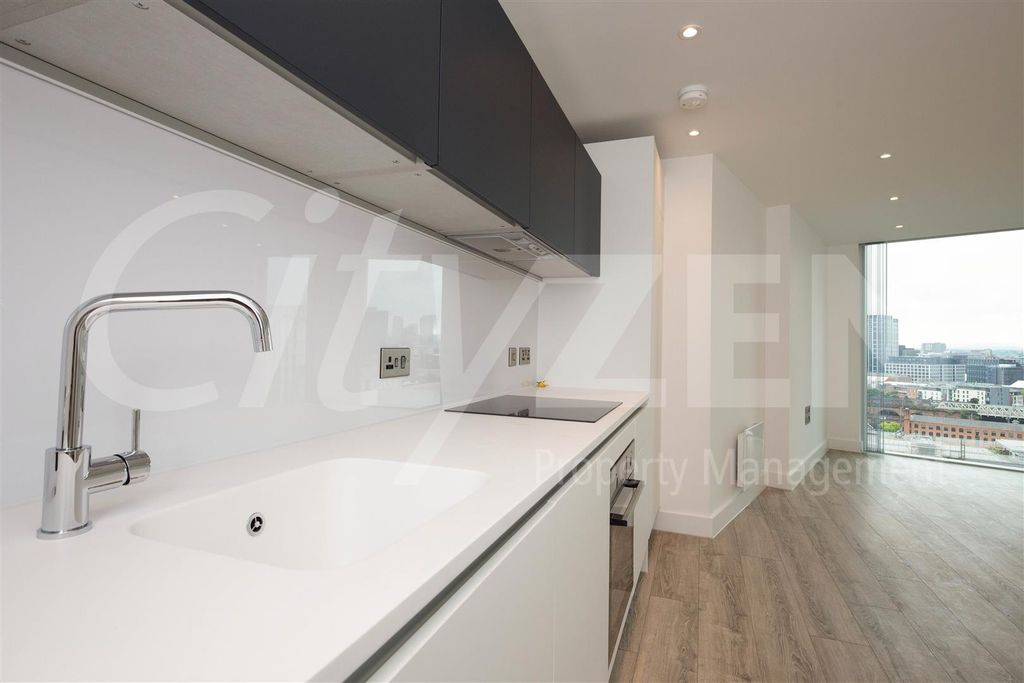 Property photo 1 of 22 Kitchen