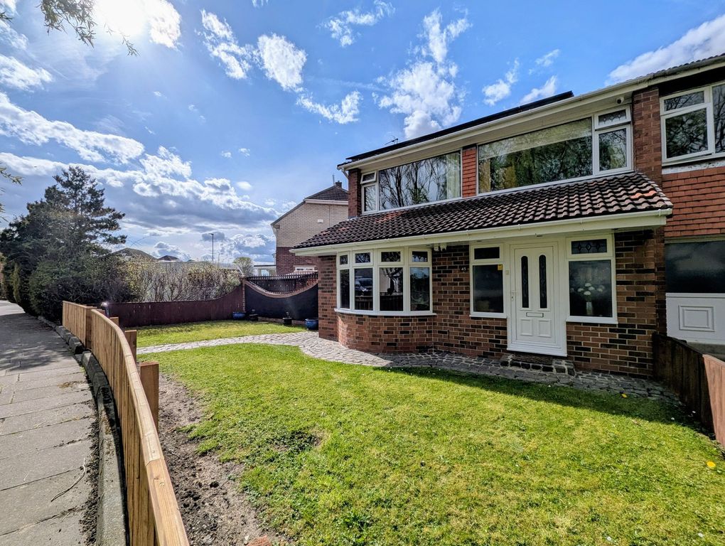 Property photo 1 of 21