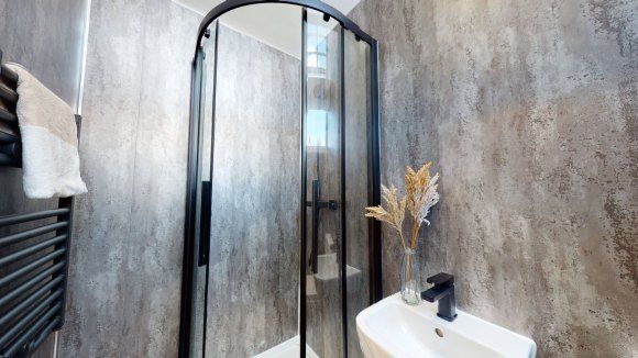 Property photo 3 of 4 7930802.Jpg