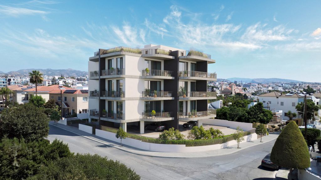 Property photo 3 of 6