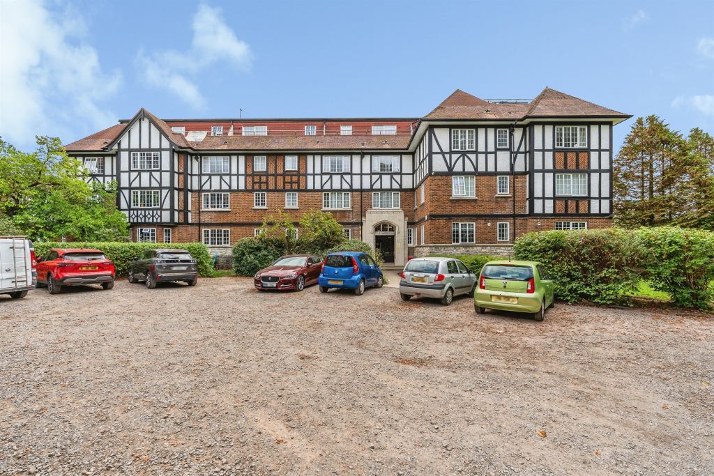 Property photo 1 of 19