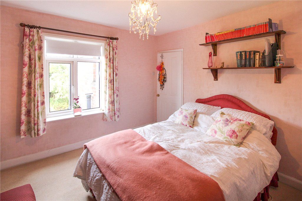 Property photo 3 of 9 Bedroom Two