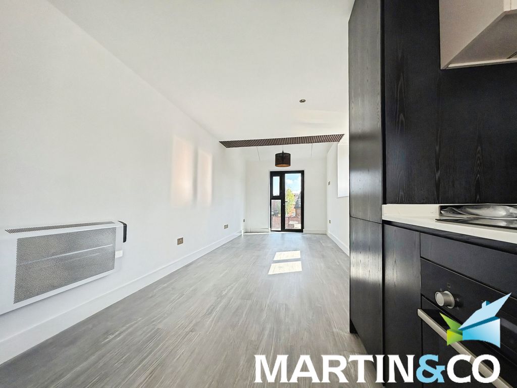 Property photo 3 of 21 8253Ea3B-Whatsapp 20Image 202026-04-22 20At 2014.0