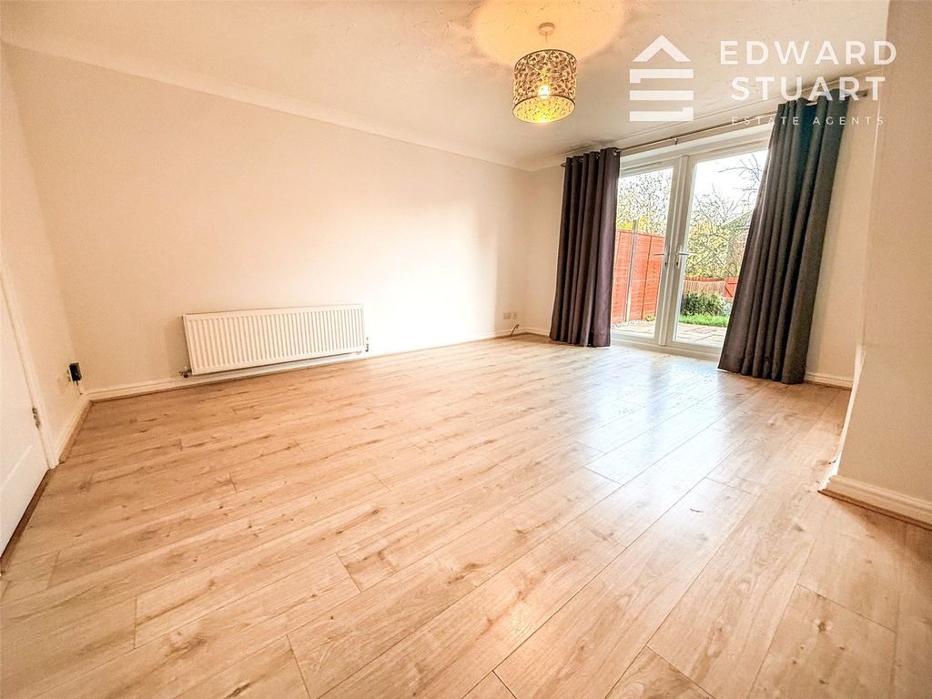 Property photo 2 of 14 Picture No. 02