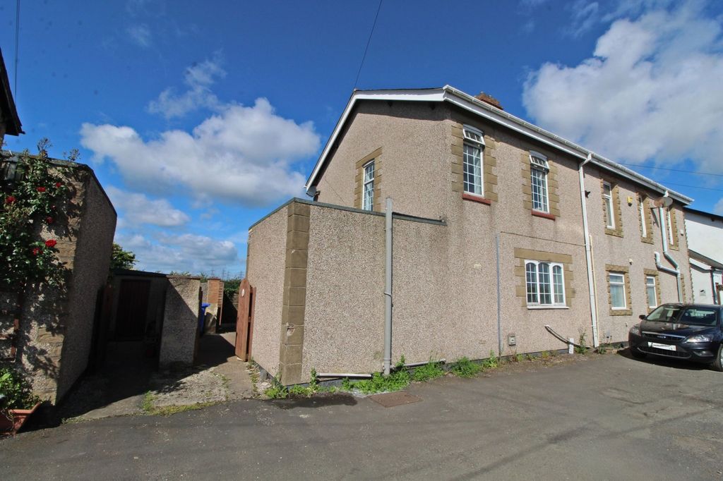 Property photo 1 of 14 External Front