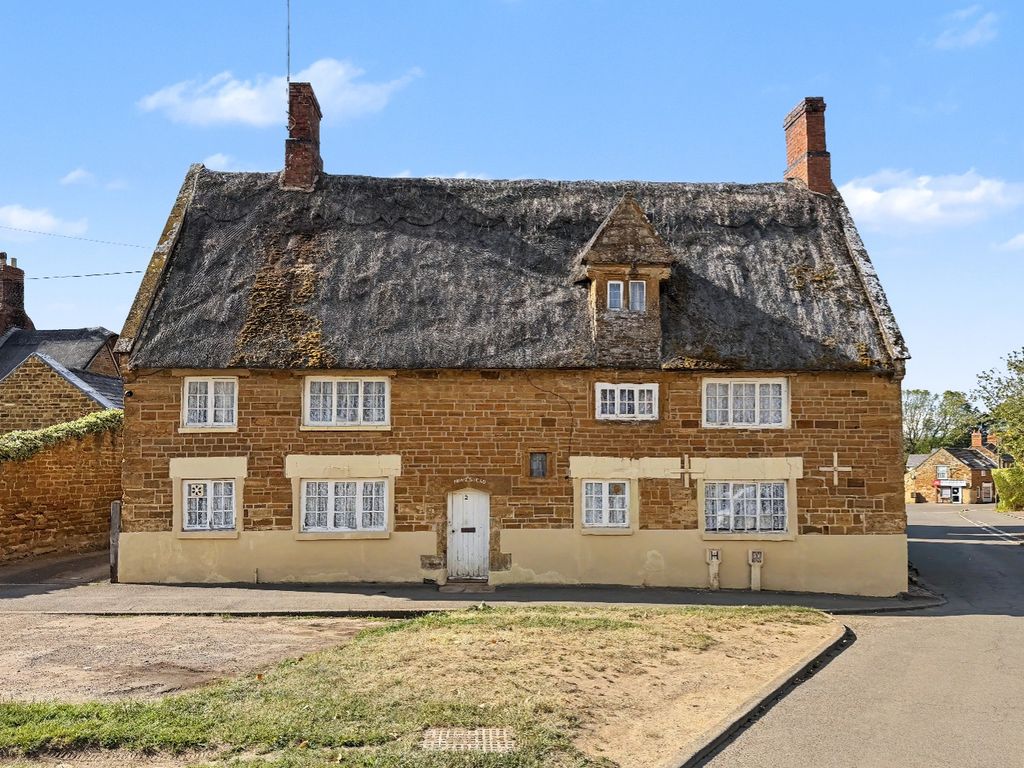 Property photo 1 of 55 4789641