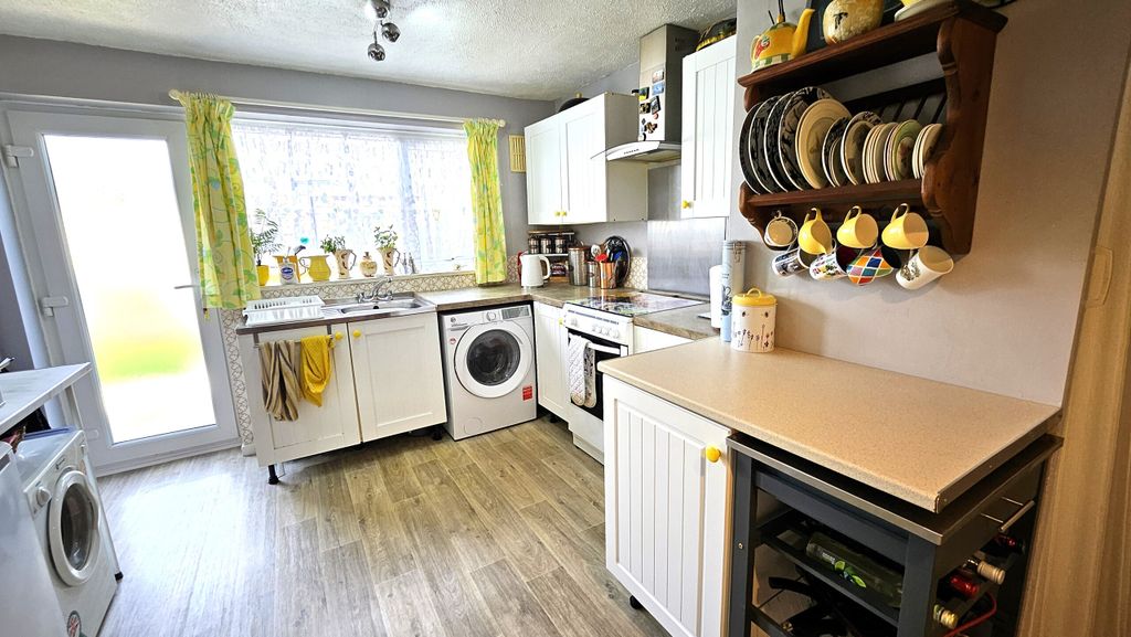 Property photo 2 of 14 A20240503_133516