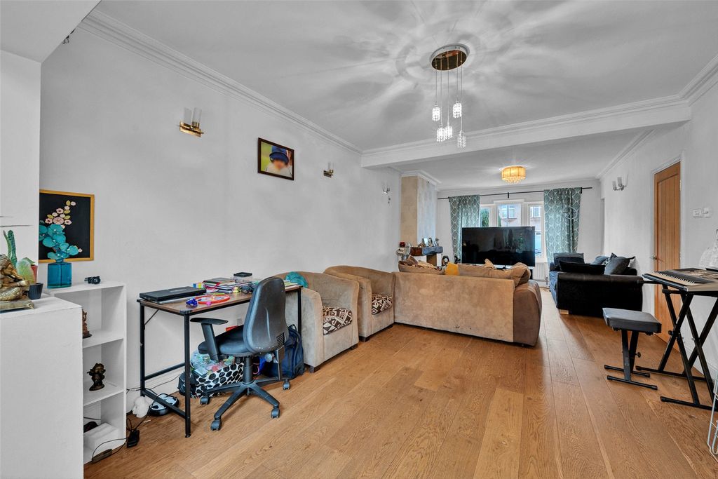 Property photo 3 of 24 Reception Room