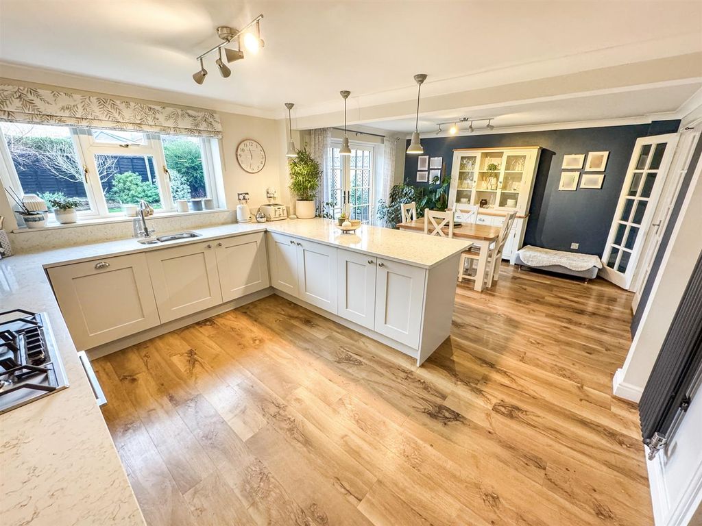 Property photo 3 of 35 Img_1282.Jpg