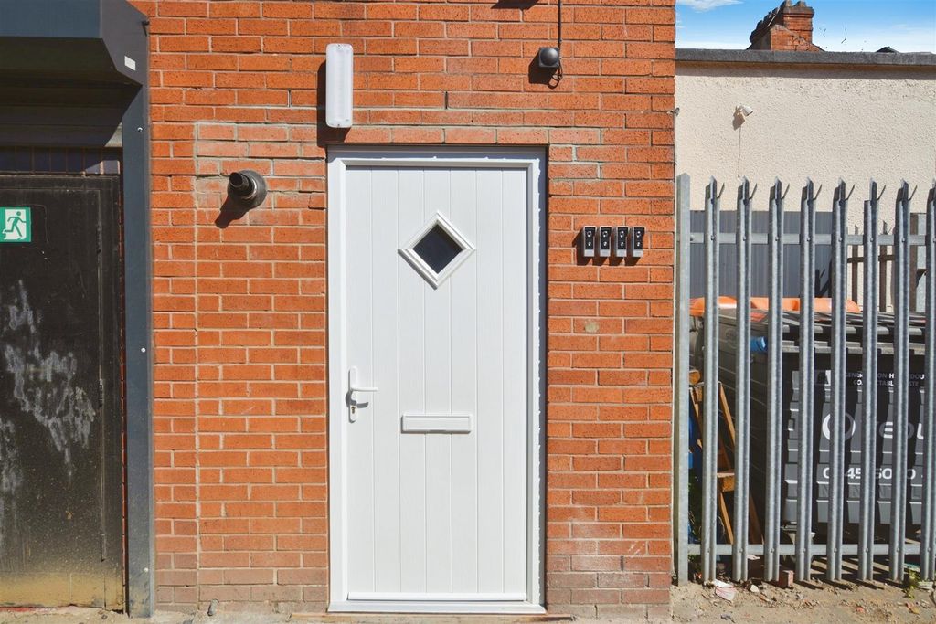 Property photo 1 of 13 1.Jpg