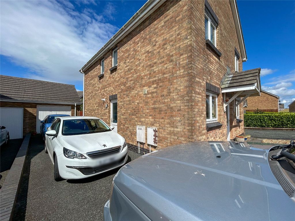 Property photo 2 of 30 Picture No. 25