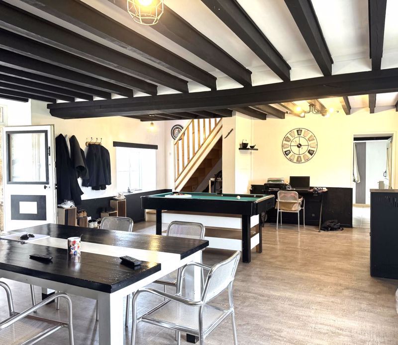 Property photo 3 of 13 Photo 2