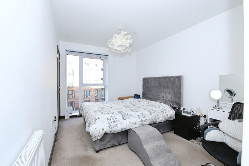Property photo 2 of 14 Pbox-Img.Jpg