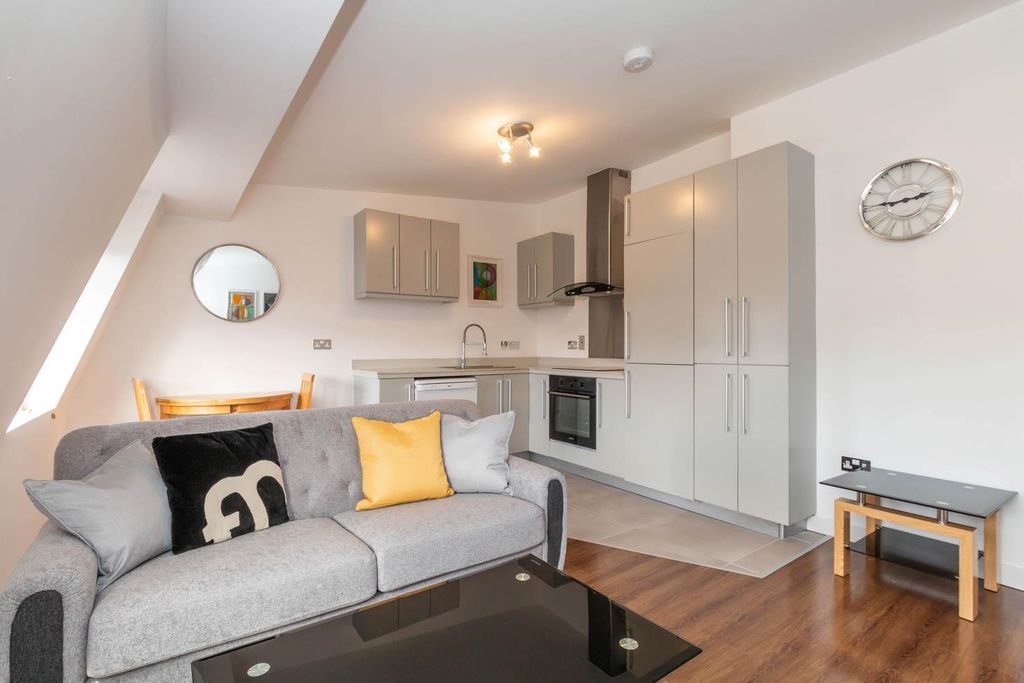 Property photo 2 of 8 Living Area