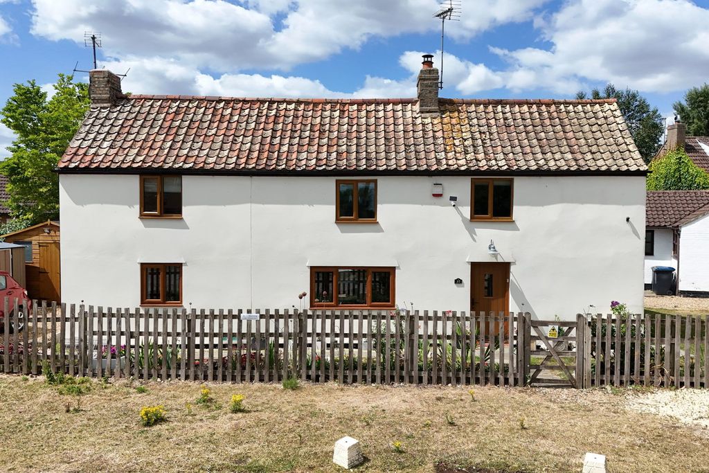Property photo 1 of 44