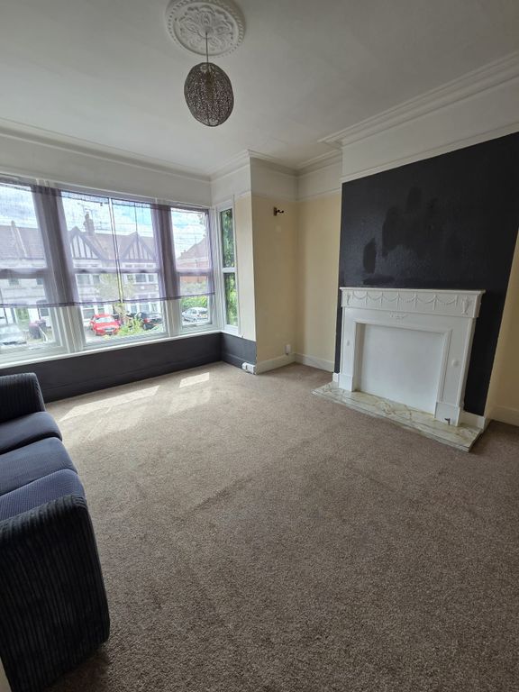 Property photo 1 of 4